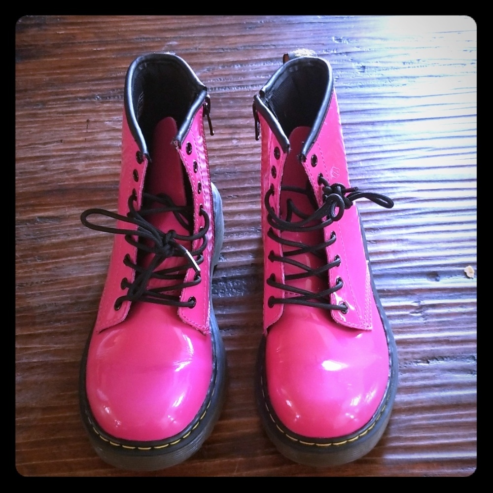 Hot Pink Dr Martens kids boots